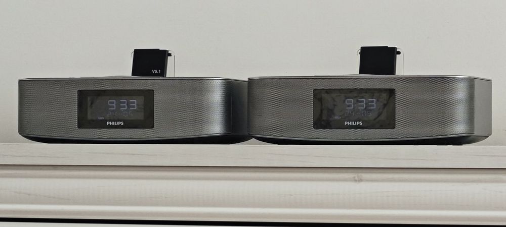 Vând boxă Philips DC 291 cu Radio Bt și ceas