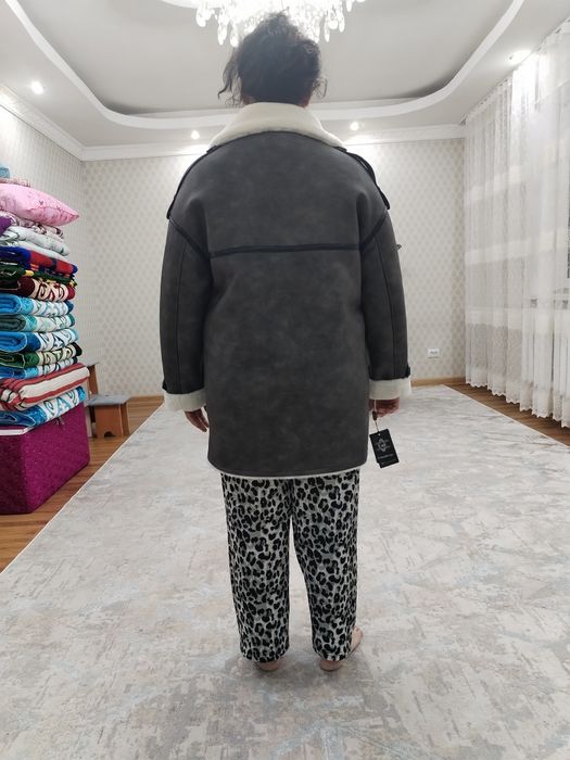 Продаю женский Дубленка