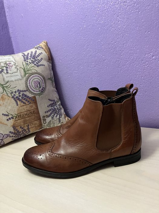 Botine superbe,piele naturala