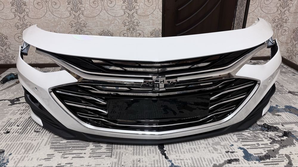 Malibu 2 Premier Bamper v sbore Qora va Oq rang