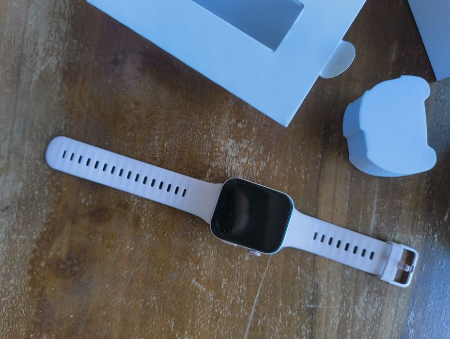 Смарт часовник Huawei fit 3 pink