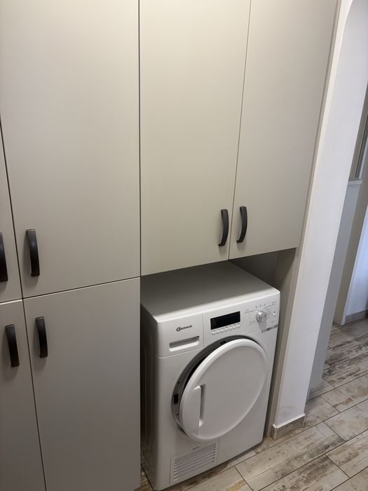 Apartament cu doua camere de inchiriat in centru
