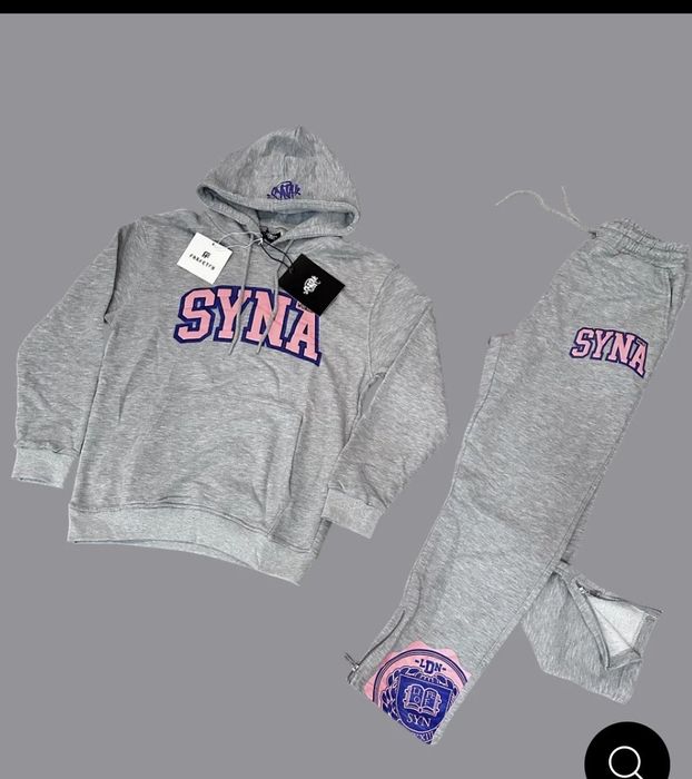 Syna WRLD tracksuit