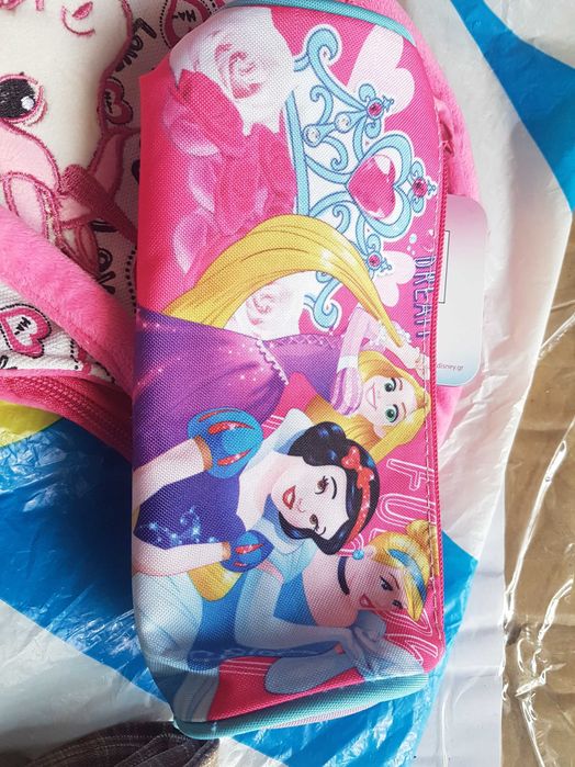 Детска чантичка, раничка и пенал за моливи