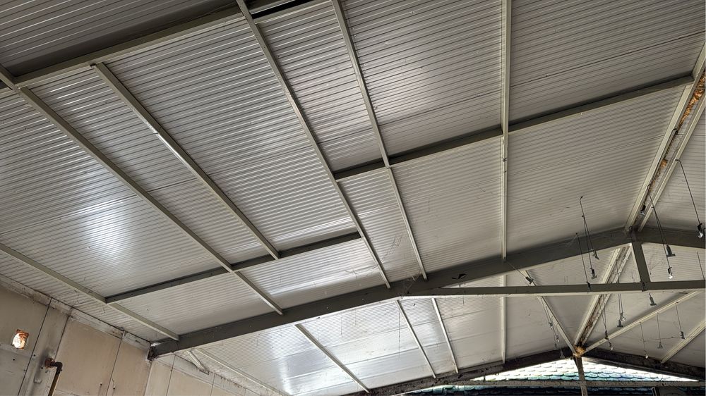 Hala metalica la cheie   12x17x3m cu panouri sandwich demontaj inclus
