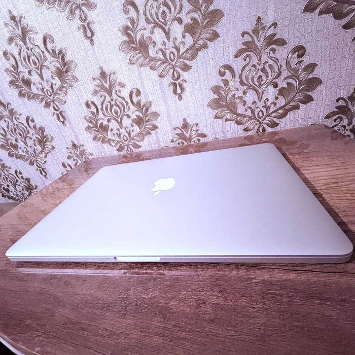MacBook pro 15 2015 i7, 16/512