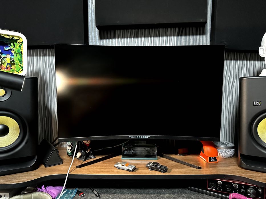 Монитор 27" ThundeRobot DF27C240L