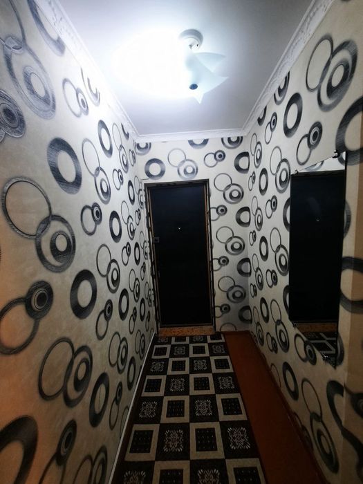 Зудллик Билан сотилади!!!  2 мкр 2 хонали квартира сотилади.