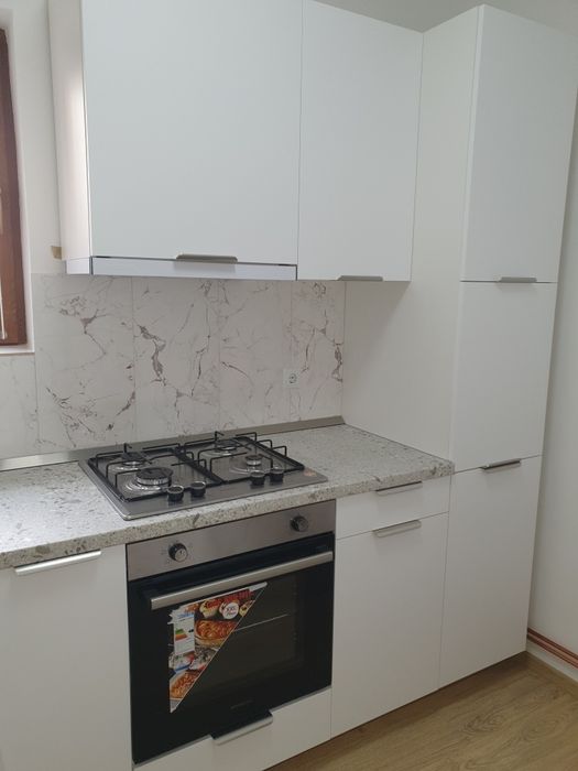 Inchiriez apartament 2 camere
