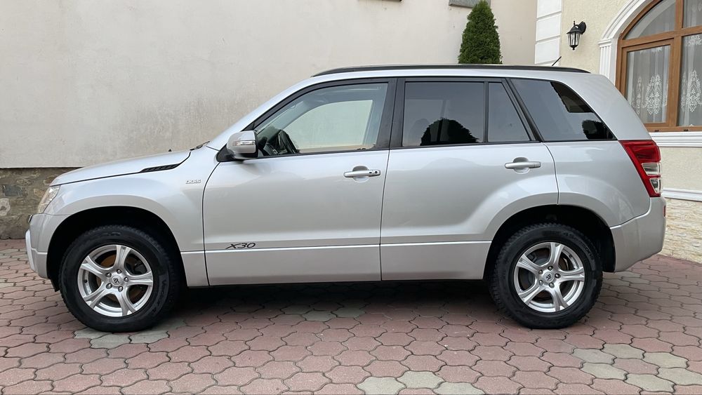 SUZUKI Grand Vitara 2011 — imagine 5