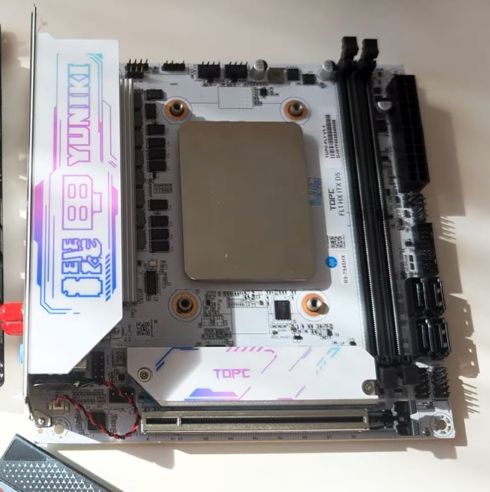Материнская плата Topc 7945hx ddr5