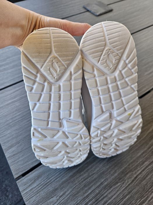 Маратонки,оригинални