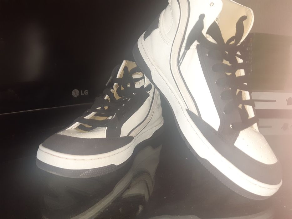 adidasi superdry (stil jordan)