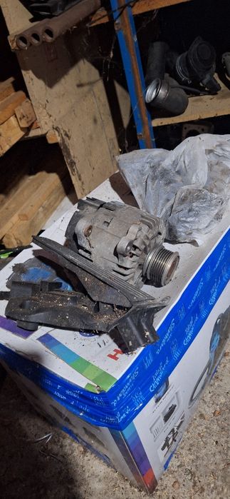 За части  Сеат Алтеа 1.9 105 кс