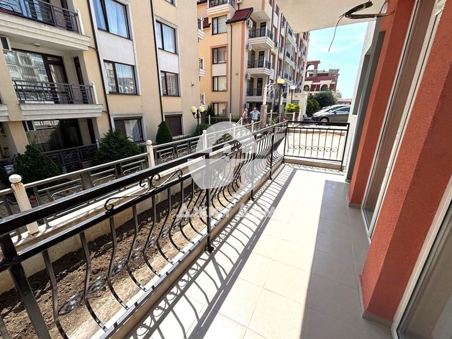 Продава се Двустаен апартамент в Свети Влас - 73 кв.м за 1480 €/кв.м - Снимка #4