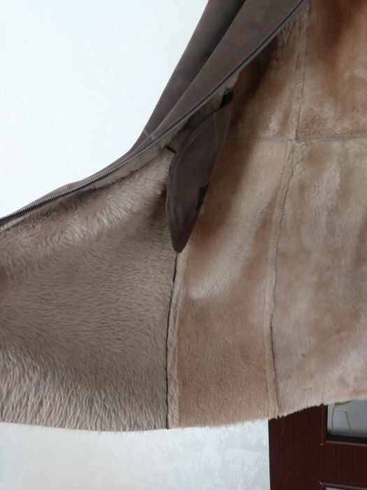 Продам  дубленку.