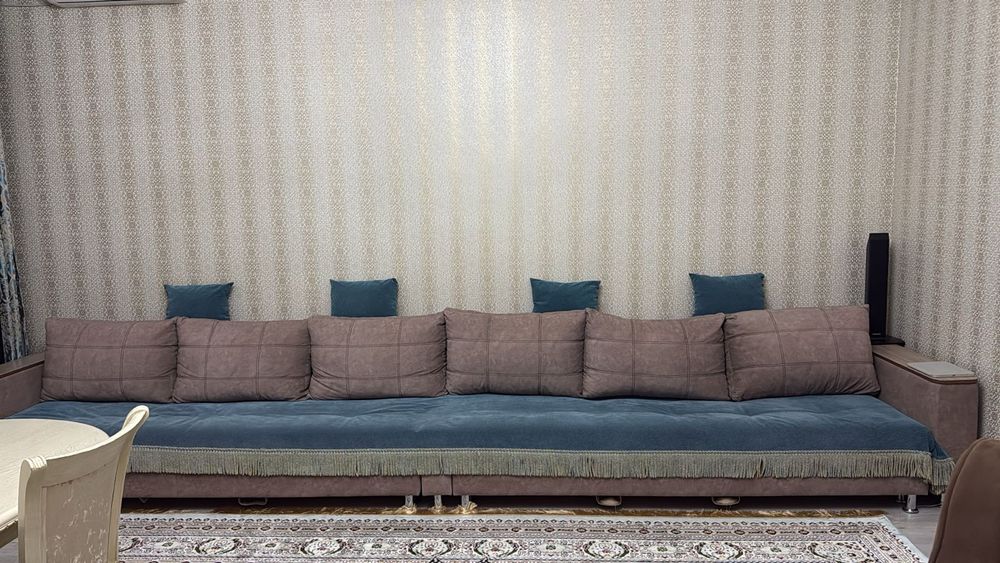 Диван в отличном состоянии