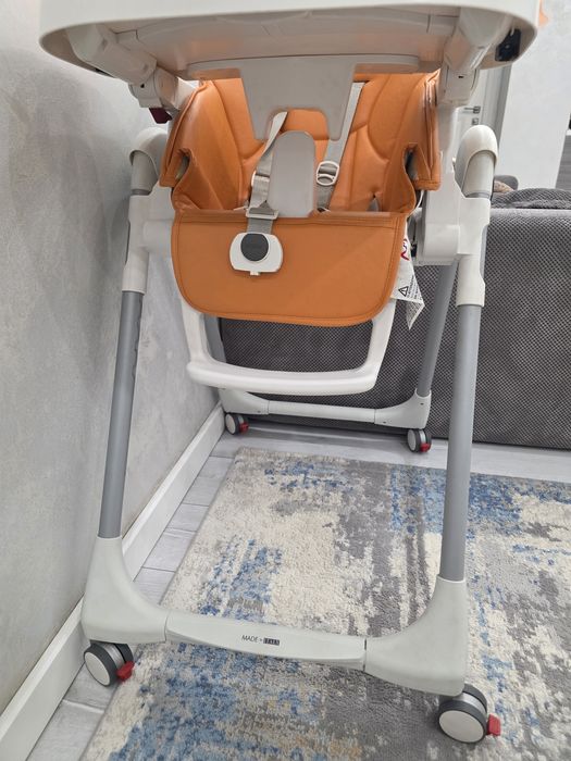 Детский стульчик Peg Perego Prima Pappa follow me