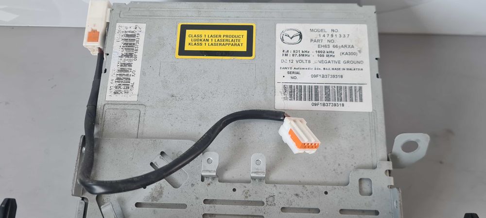 Музика Mazda CX-7 2008г.