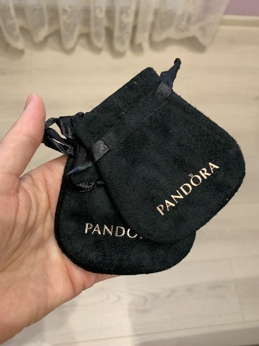 Продам упаковку для украшений