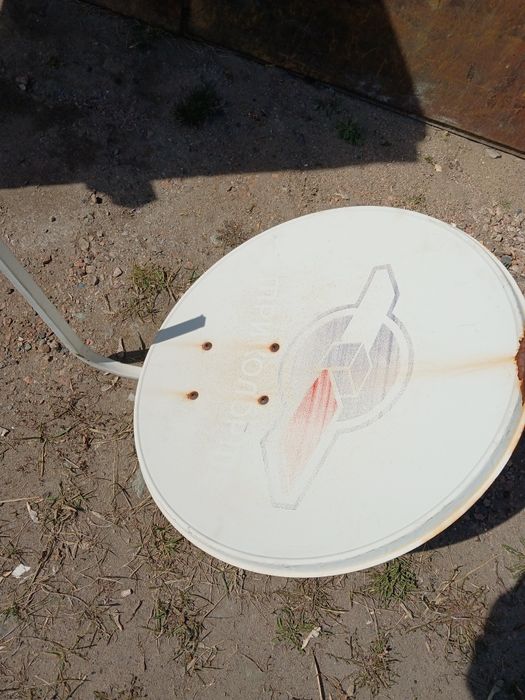 Продам  спутниковую тарелку