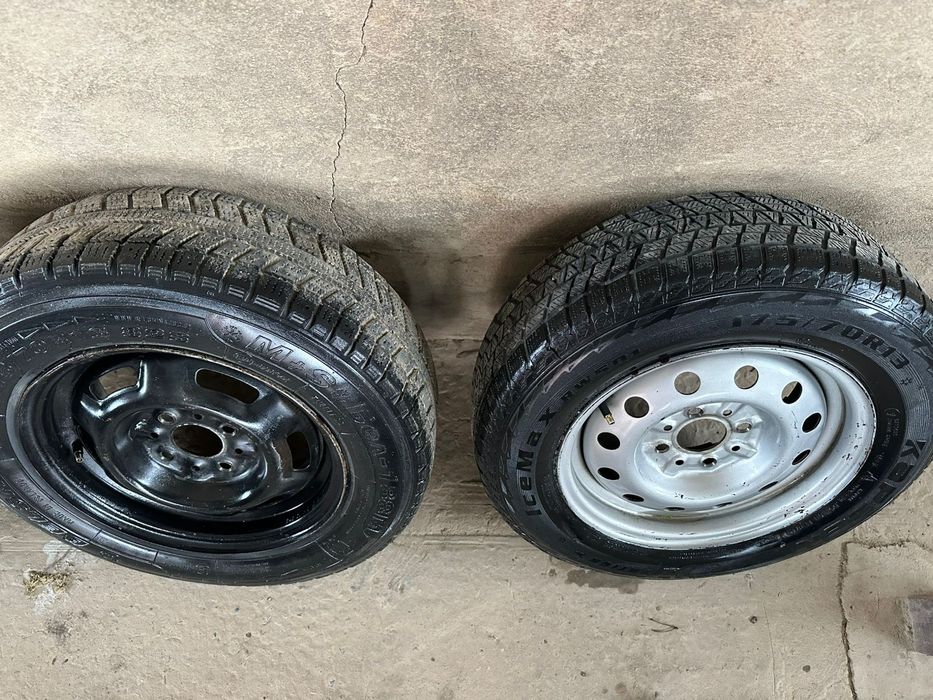 Продам шины зимние