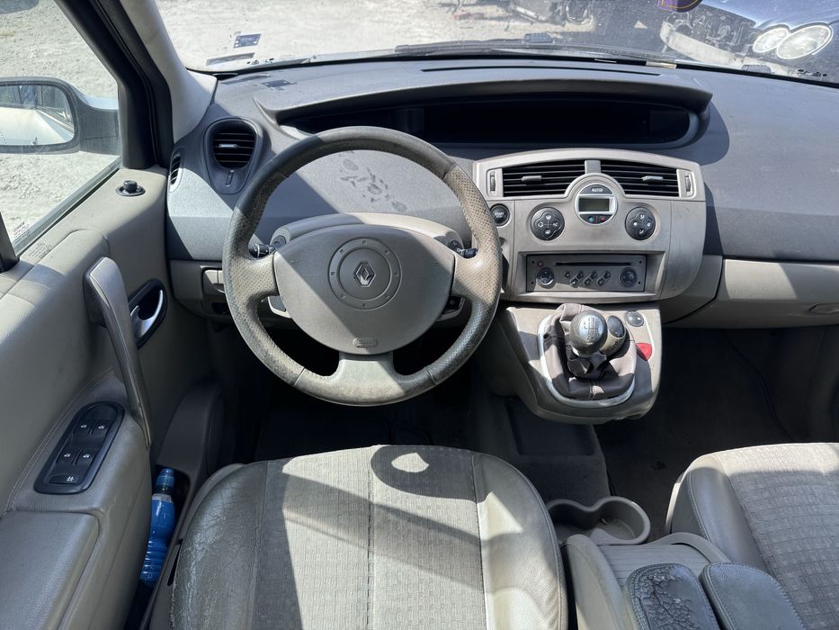 Рено Меган Сценик 1.9дци 131кс 2005г На Части