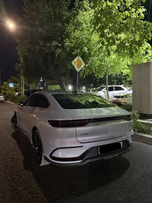 Byd han smart 605k