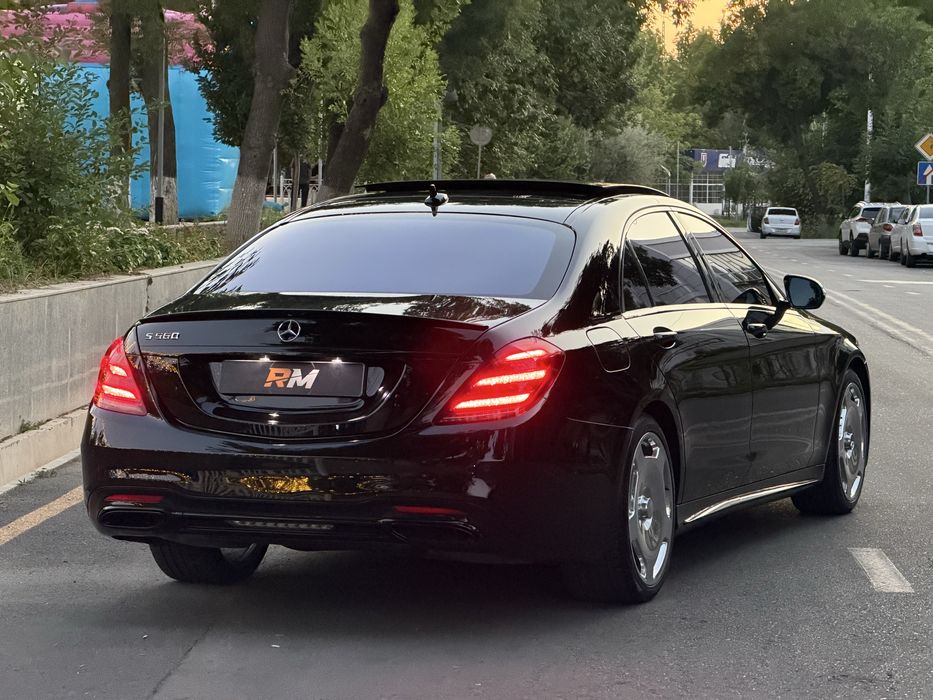Mercedes Benz W222 S560 Long