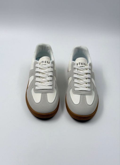 Крассовки и балетки