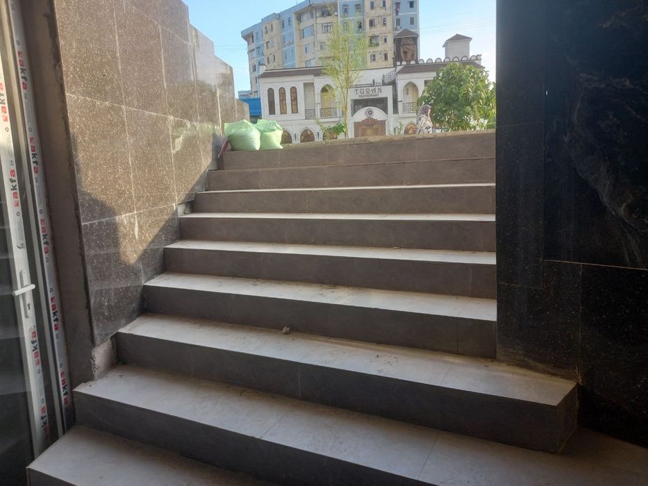 Нежилое Подвальное помещение массив кизил шарк 33кв.м