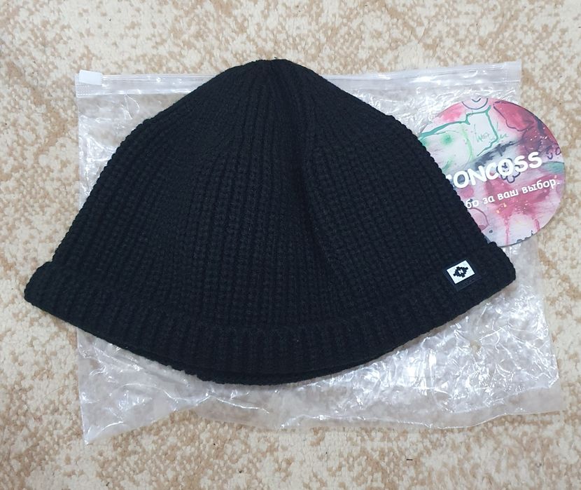 Новые мужские шапки