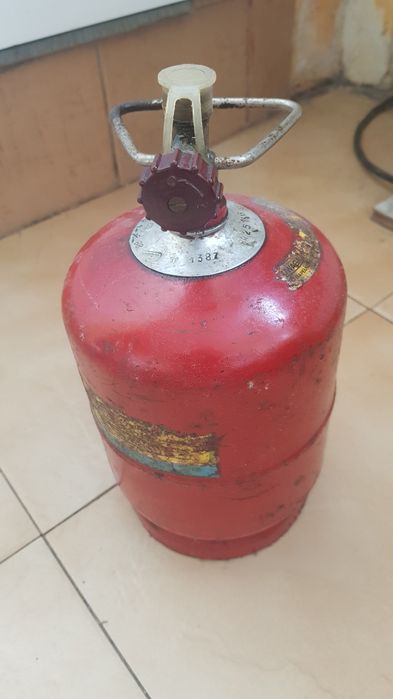 Газова бутилка малка