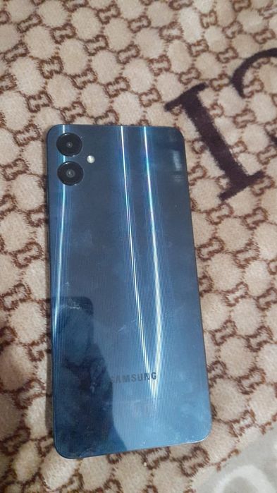 Samsung A05 қара