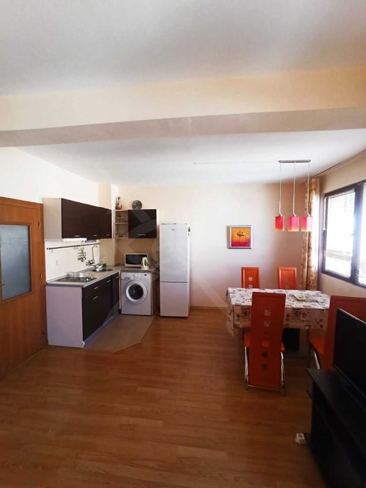 Тристаен апартамент в Приморско 54186