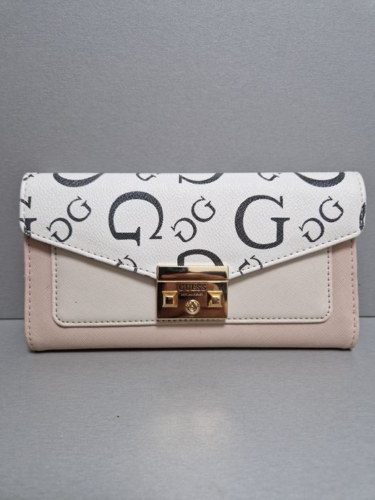 GUESS Оригинално портмоне
