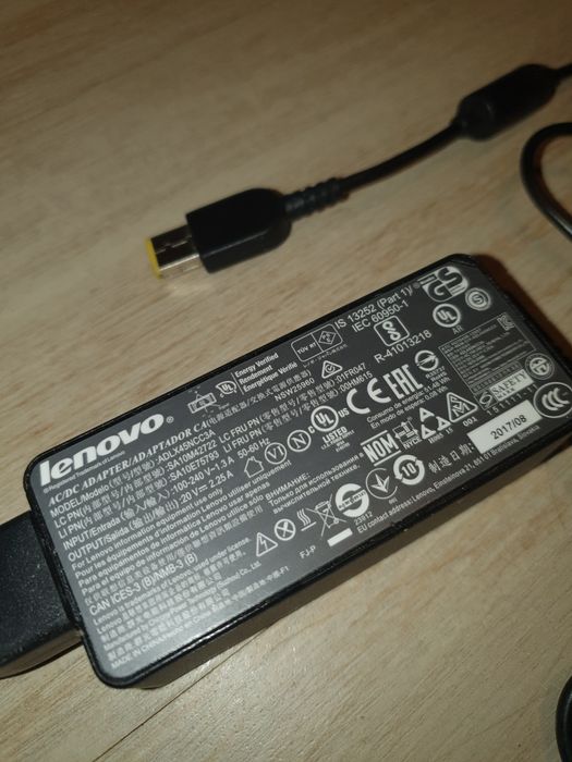 Lenovo incarcato alimentator original 20v 2.25a 45W ADLX45NCC3A