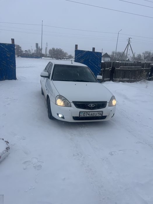 Продам приору 1 срочно