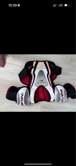 Продам баул с хоккейноф формой