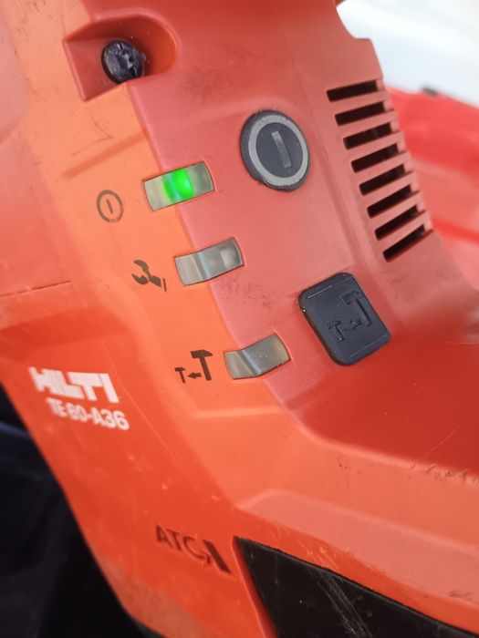 Rotopercutor hilti te60 a36 2 baterii 9 ah,încărcător și cutie