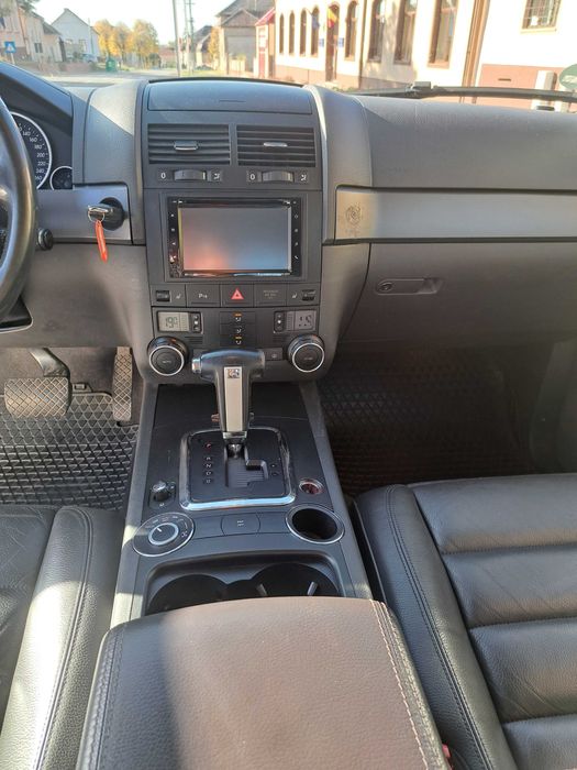 Touareg 3.0BKS pe arcuri