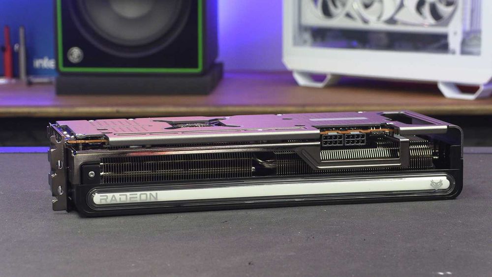 Placa video SAPPHIRE NITRO+ AMD Radeon RX 7900 GRE OC, 16GB GDDR6, 256bit