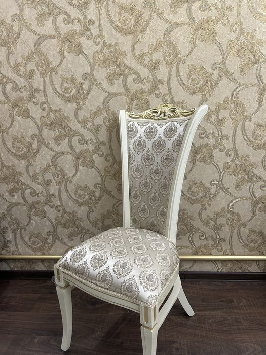 Продам стулья срочно