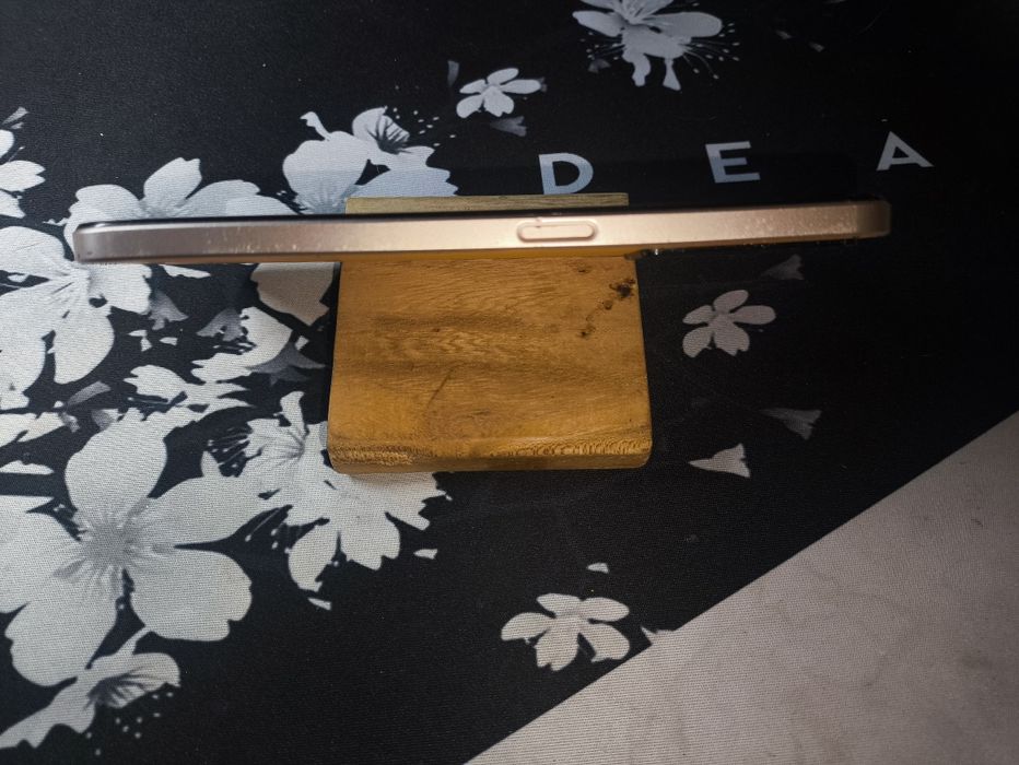 Смартфон Oppo a77s 128/8+