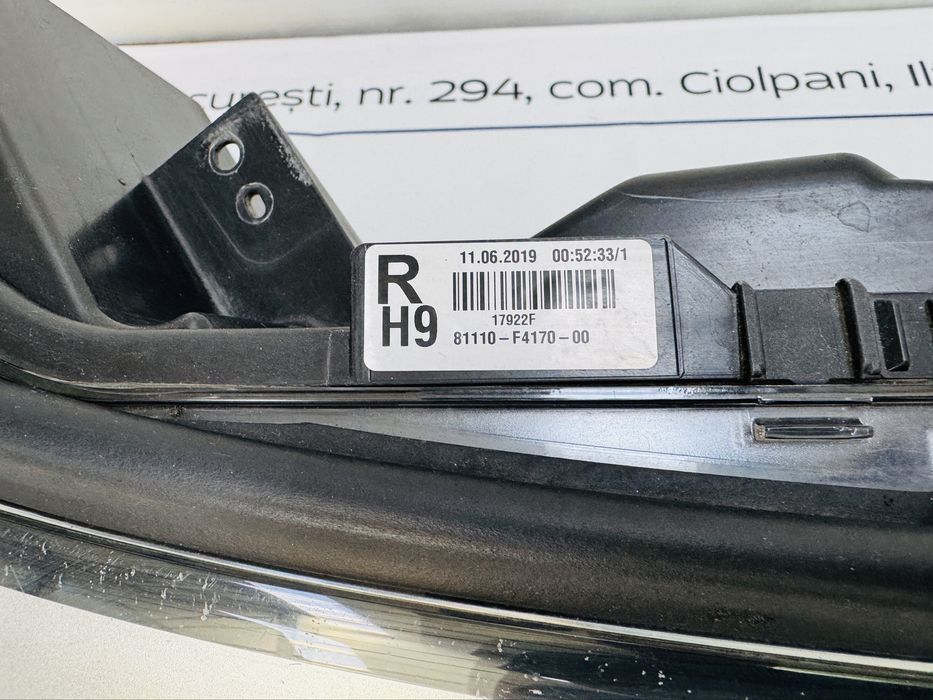Far dreapta Full Led Toyota C-HR dupa 2016 cod 81110-F4170-00
