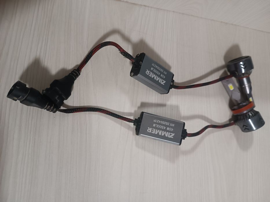 Led tumankaga orqa kamera