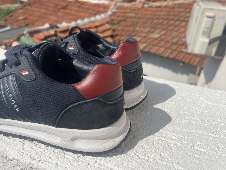 Tommy Hilfiger 41