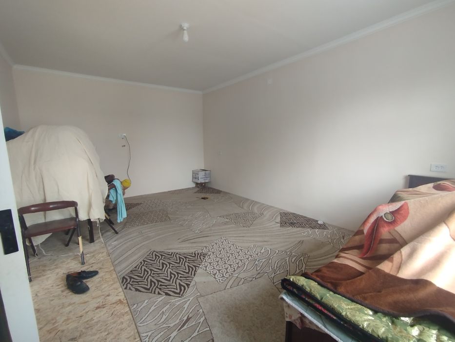 6 сотихли Ховли Котедж сотилади