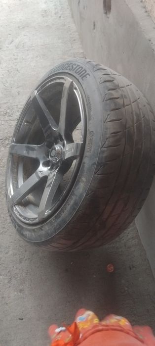 Продам диски с резиной