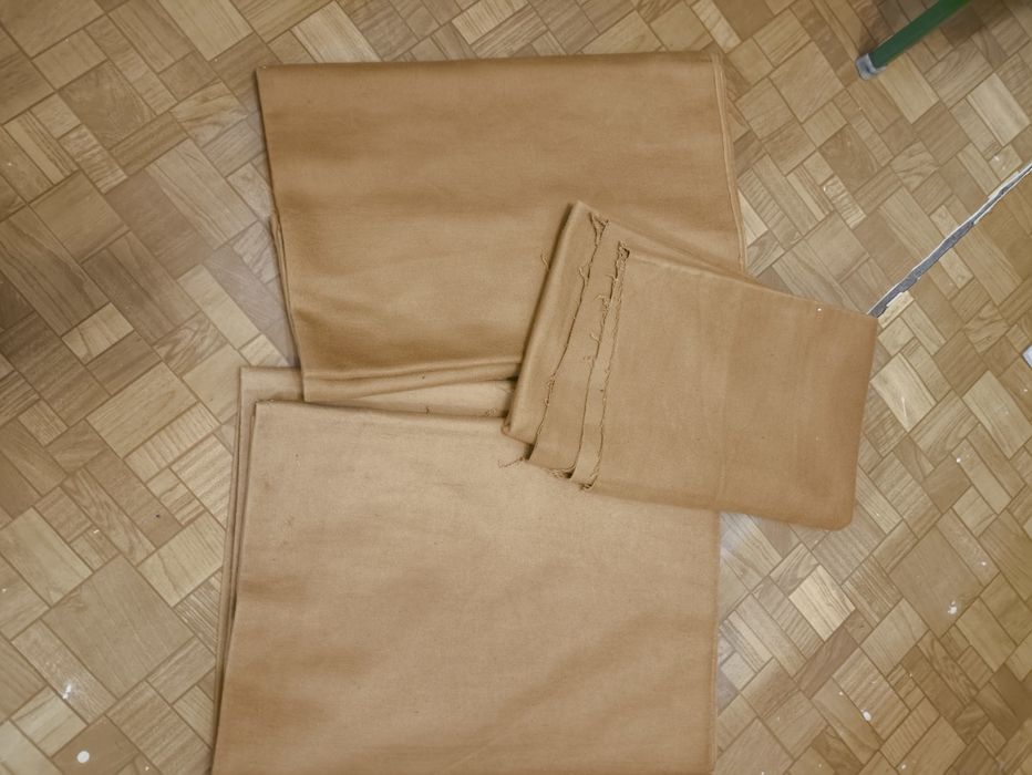 Продается ткань коричневого цвета три куска, вельветон